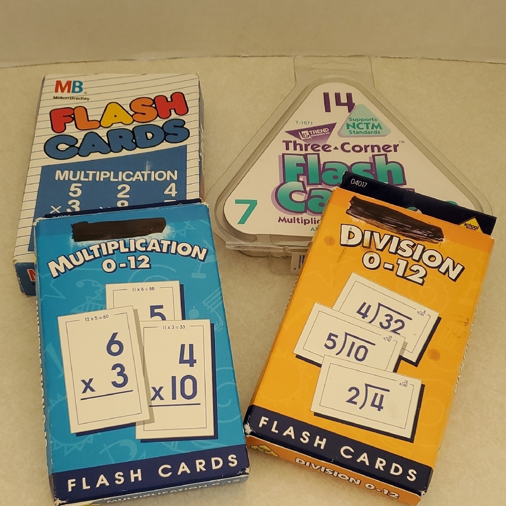 Multiplication and Division Flash Cards Set - 4 Sets